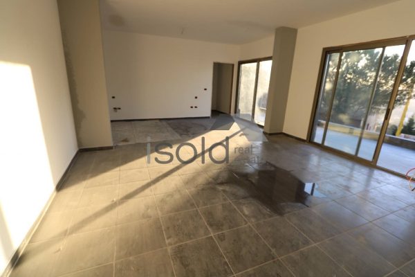 Triplex Villa For Sale in Bikfaya