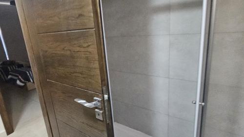 Bathroom Tub